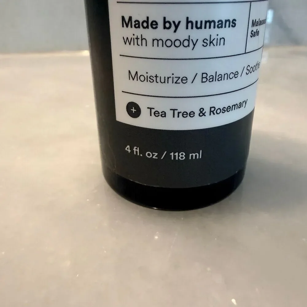 NWOB Dermazen MCT Scalp Moisturizer Tea Tree & Rosemary Hydrating Scalp Care 4oz